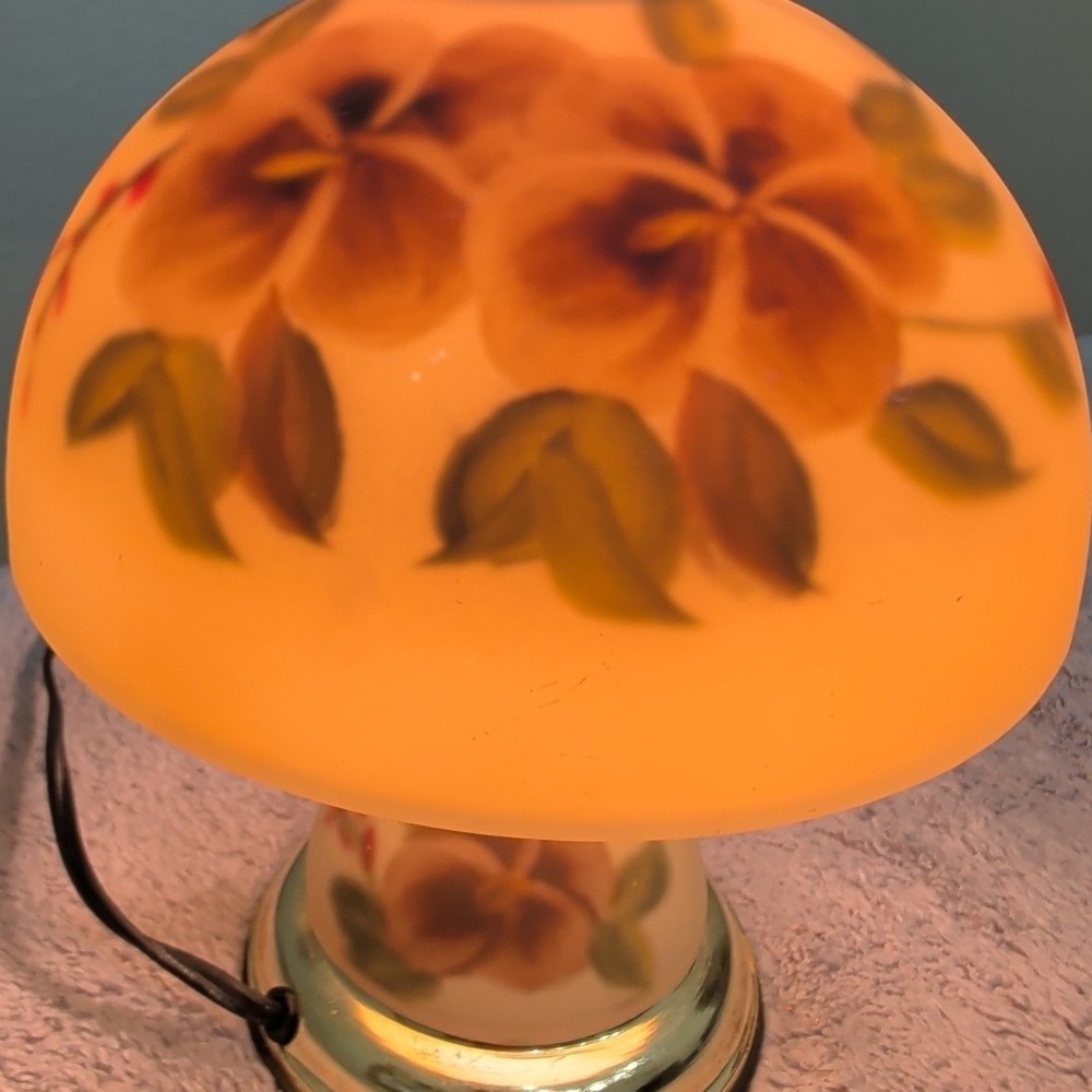 Reverse Painted Accent Table Lamp Floral Garden Touch Sensitive 4 Level 12" X 8" - Picture 6 of 9